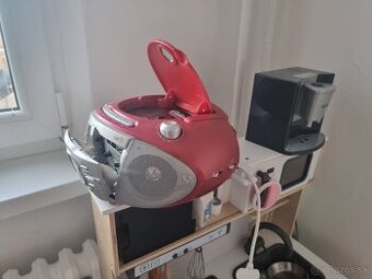 Rádio Sencor FM,AM,CD,MP3,MC ideálne do kuchyne, izby..