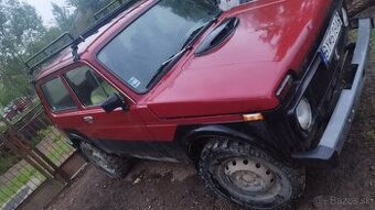 Lada Niva - 1