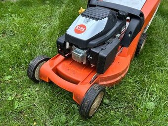STIHL RM 448 PC kosacka r.v. 2022