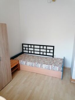 Darujem posteľ