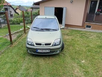Predám Renault Scenic 1.8 benzín