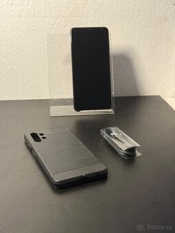 Predám Samsung Galaxy A32 5G 4GB rám 128GB Bežné známky