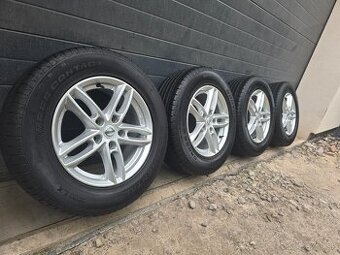 Letná Sada Nissan, DACIA, Renault 215/65 R16 Continental