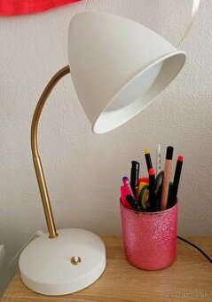 Predám pracovnú lampu IKEA ISNÄLLEN – biela / mosadzná
