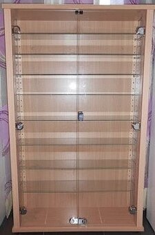 VITRINA LIVARNO /110 x 66 x 18 /. 1:64 , 1:43 , 1:24 , 1:18