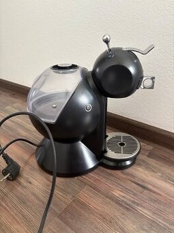 NEFUNKČNÝ kávovar dolce gusto