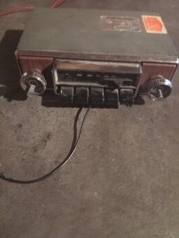 Predam auto radio stare