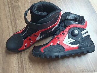 Moto topánky kožené nízke