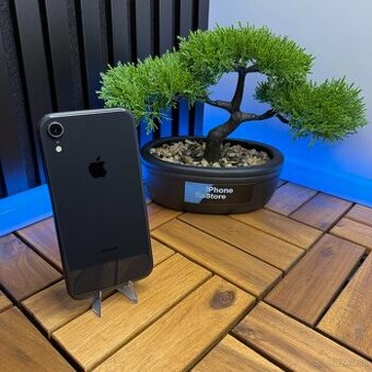 🔵  iPhone XR 64 GB Black | Záruka 1 Rok