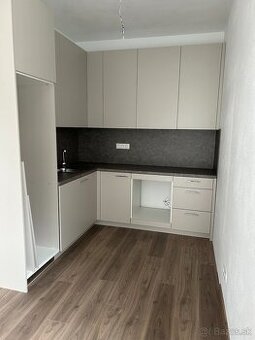 Predaj novostavby 2 izb. bytu s predzáhradkou_B. Kostol