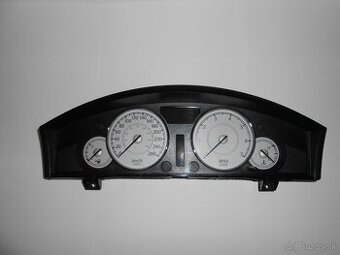 Budiky Chrysler 300C / automat /