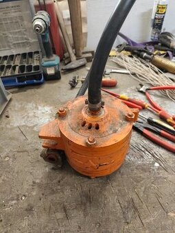 Vibrátor vzduchový