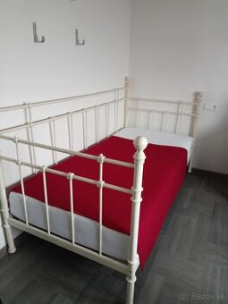 predám posteľ
