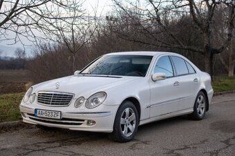 Mercedes-Benz E 320 Benzín 4x4