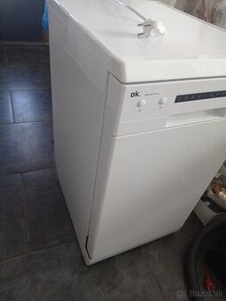 Predám umývačku riadu
