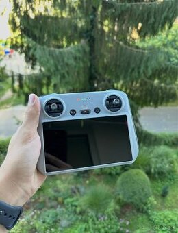 Ovladač dji rc rm330