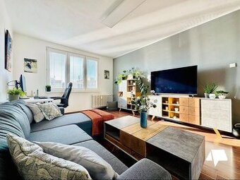 Prenájom 2 izb. byt, rekonštrukcia, balkón, centrum