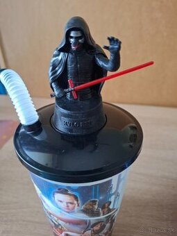 Star Wars figúrky - kino poháre s toppermi Kylo Ren