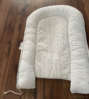 Predám hniezdo pre bábätko