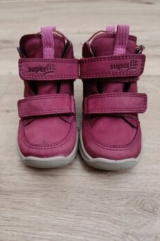 Dievčenské topánky