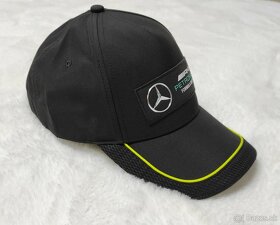 Šiltovka Mercedes ® AMG Petronas - 1