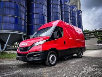 Predam Iveco Daily CNG r.v.2022 naj.15 200km ⭐ODPOČET DPH⭐