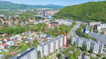 VÝNIMOČNÝ PRIESTRANNÝ 4-IZBOVÝ BYT - BLÍZKO CENTRA BB
