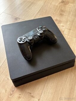 Predám Playstation 4 Slim 1 TB