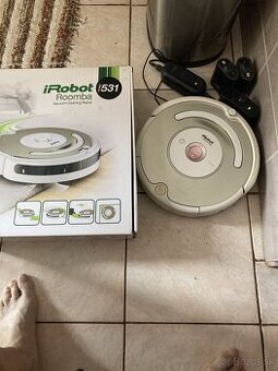 Predam roboticky vysavač iRobot