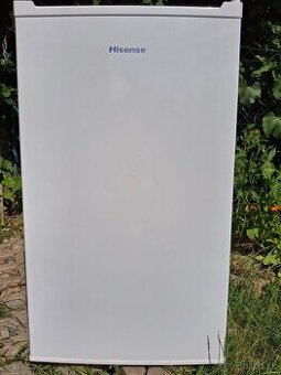 Chladnička Hisense