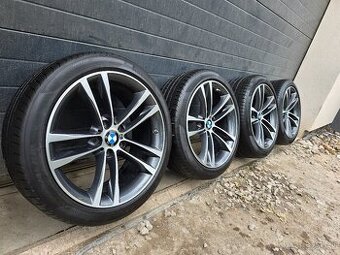 Letná Sada BMW F34 3GT 225/45 R19 a 255/40 R19 Pirelli