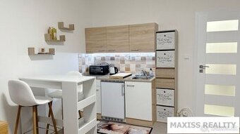 Zrekonštruovaná garzónka na prenájom, Internátna ulica