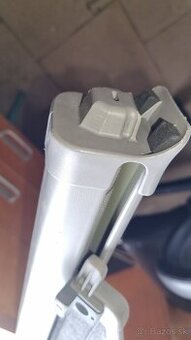 Zadna roleta Subaru Forester