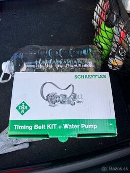 Schaeffler vodné čerpadlo + sada ozubeného remeňa
