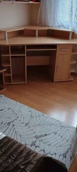 Darujem rohový stôl za odvoz