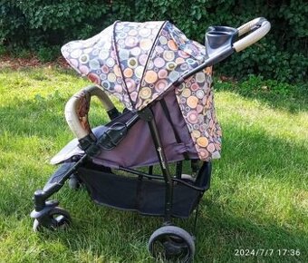 Športový kočík zn. Petite & Mars Easy