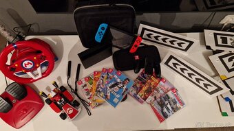 Predám Nintendo Switch + volant Mario Kart