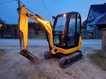 Minibager jcb 8018