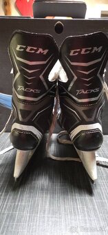 Predám detské korčule Bauer tacks v.34 - 1