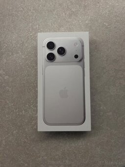 Apple Iphone 17PRO 256gb silver