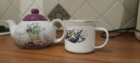 Hrnček a čajnik s motívom levandule v štýle Provence vintage