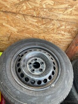215/65r16c zimné