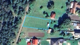 Na predaj slnečný pozemok (977 m²) pod horou – Slov. Pravno