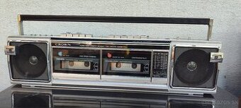 Radiomagnetofon CROWN