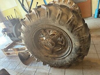 Kolesá Zetor 25 A