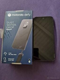 Motorola Defy