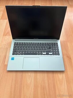 ASUS Vivobook Go 15