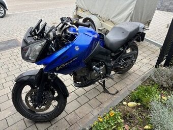 Predám Suzuki V strom DL 650 r.v. 2008 - búraná