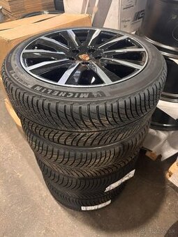 Originalní sada zimní r20 Porsche Taycan J1