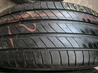215/60 r17 letné 4 ks MICHELIN dezén 6,2 - 5,8 mm DOT2020